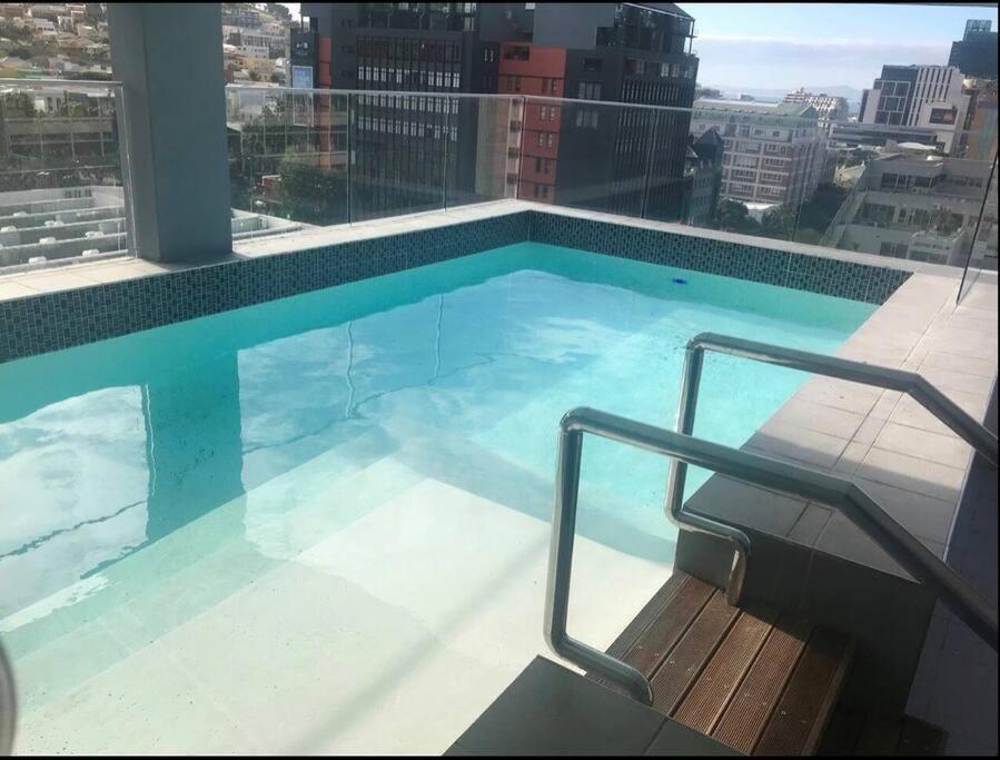 Stunning Studio Apartment In Cbd Kaapstad Buitenkant foto
